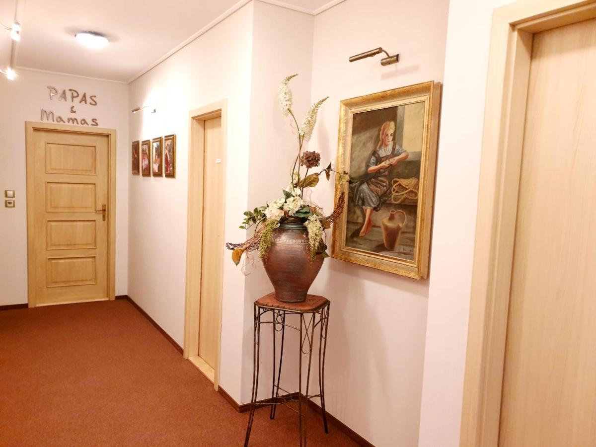 Penzion A Restauracia Toldi Galanta Zewnętrze zdjęcie
